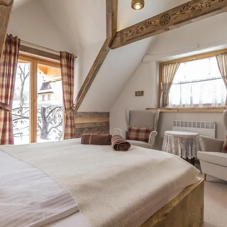 Gniewnik Z Balia Chalet *